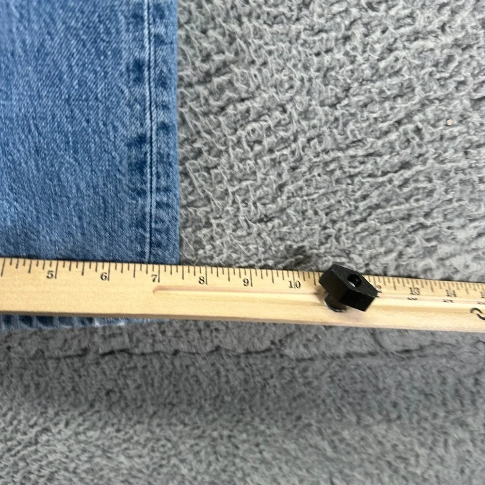 Levis before purchasing